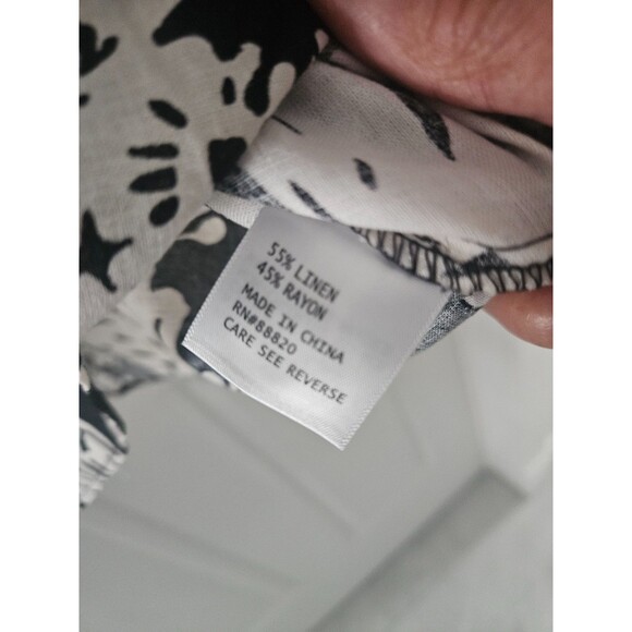 NWT Womens 1X Christian Siriano LINEN Blend Black & White Cap sleeve shirt - Picture 8 of 8